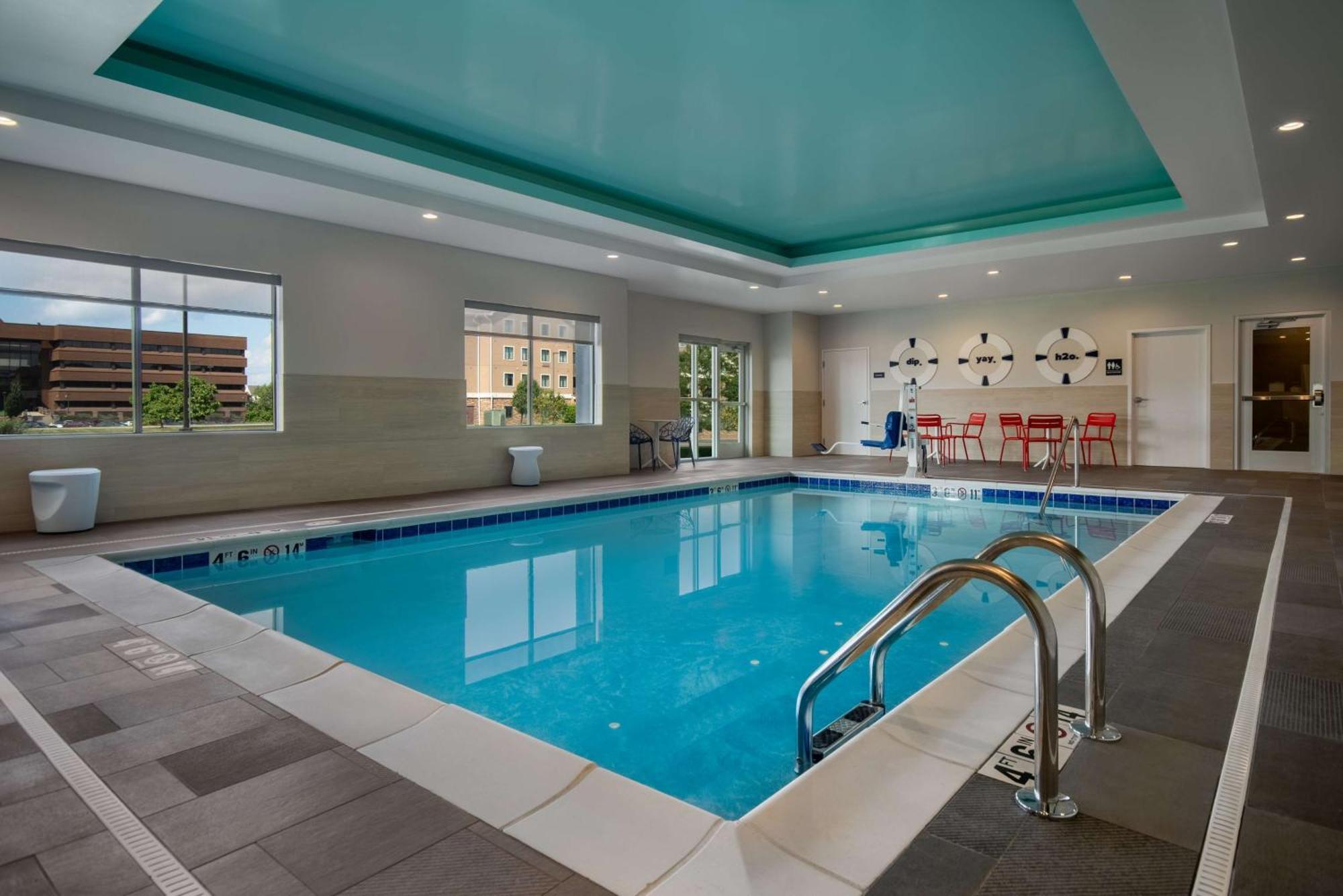 Tru By Hilton Merrillville Eksteriør billede